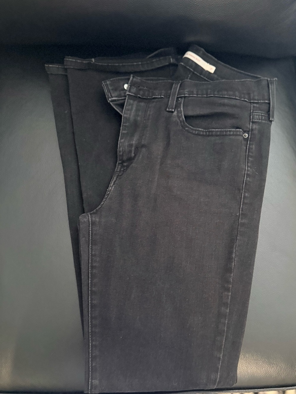 Women’s Black Slimming Bootcut Jeans 31